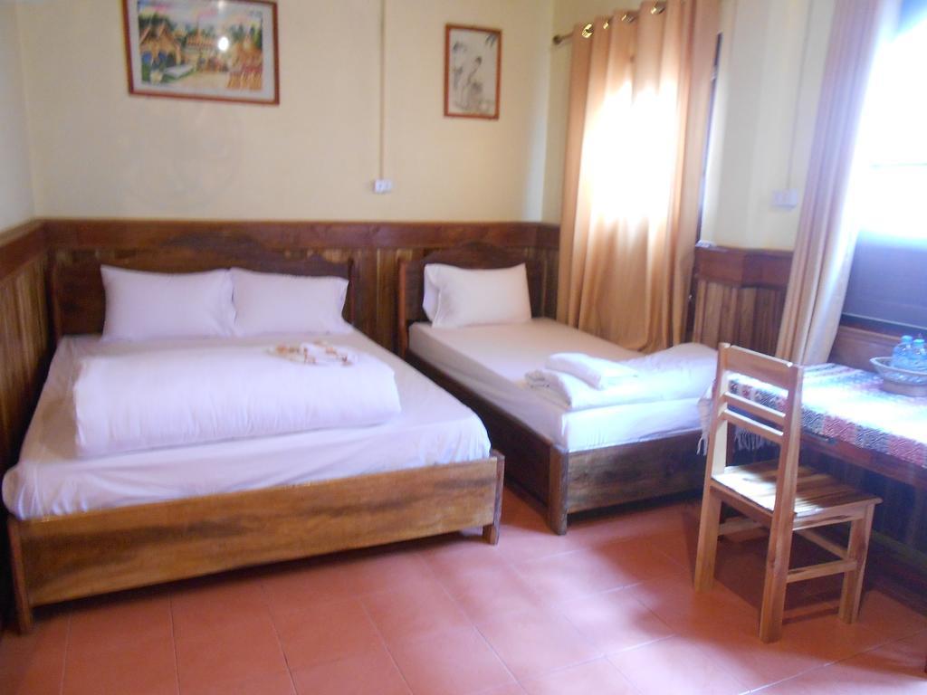 Zuela Guesthouse Luang Namtha Quarto foto